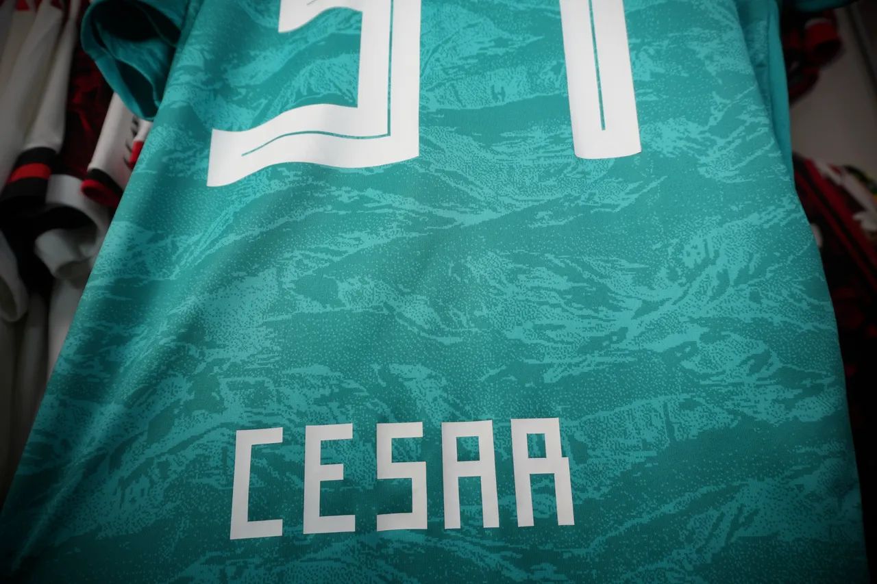 Camisa Flamengo goleiro Cesar - Foto 4