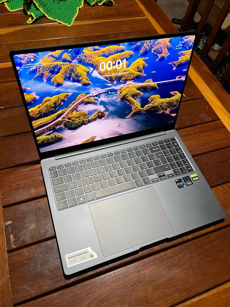 Notebook Samsung Ultrabook 3, Core i9, 32GB de ram, placa de vídeo 4070 8GB, SSD 1 Tera - Foto 2
