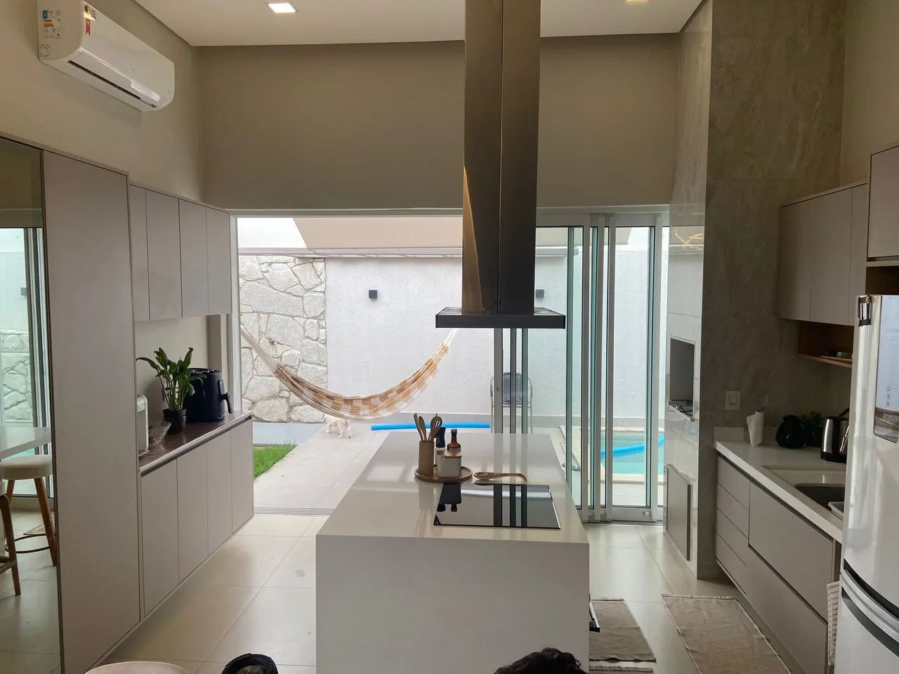 Vende-se belíssima casa no Condomínio Brisas em Cuiabá MT  - Foto 3