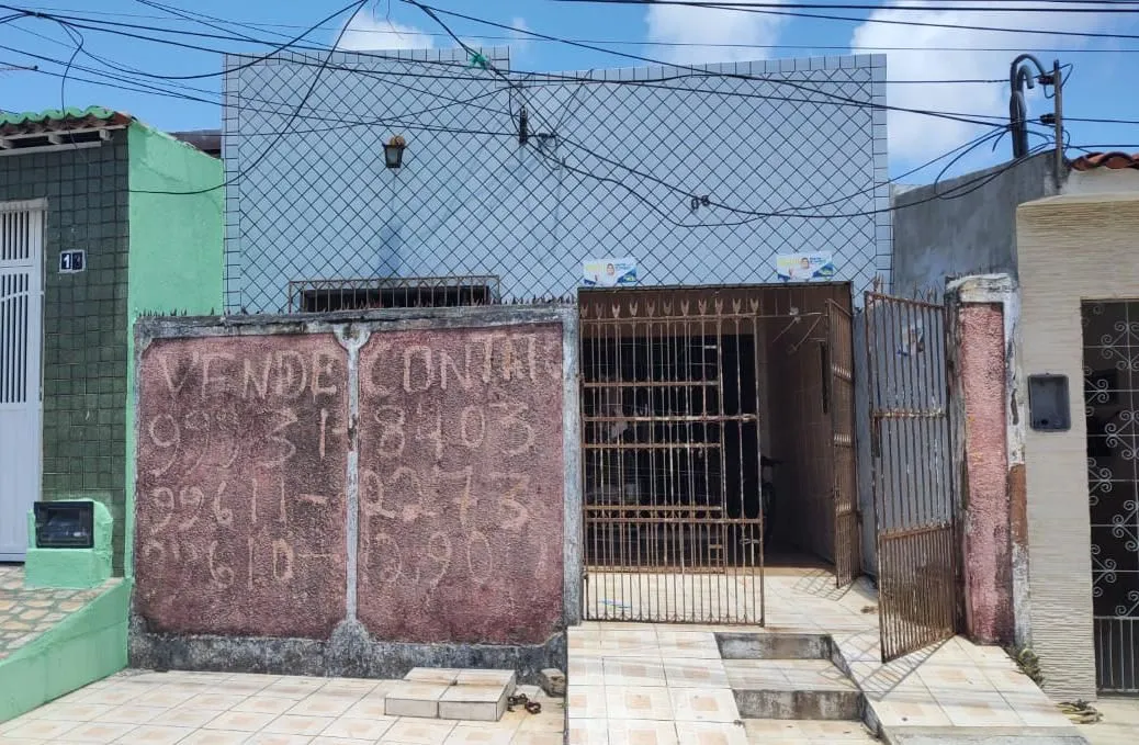 Casa no bairro dix sept rosado.  Natal 