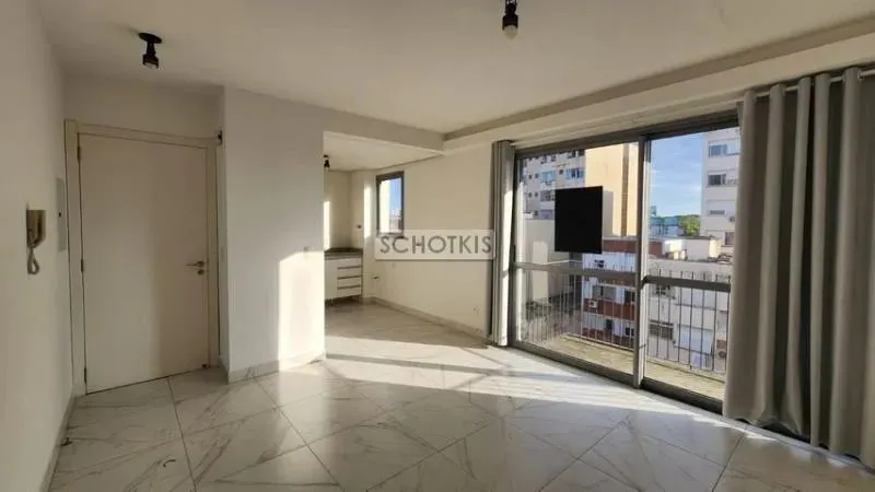 IMOBILIÁRIA SCHOTKIS VENDE EXCELENTE APARTAMENTO 01 DORMITÓRIO, DESOCUPADO, ÚNICO NO BAIRR