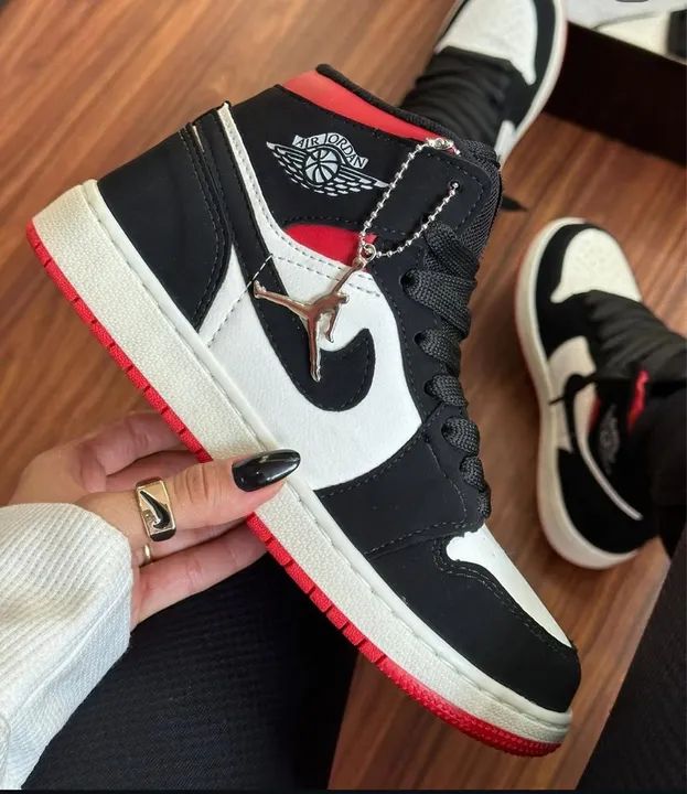 Tênis Nike Air Jordan 