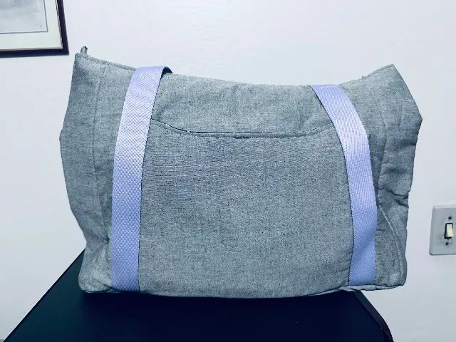 Bolsa de Ombro Grande Cinza com Lilás