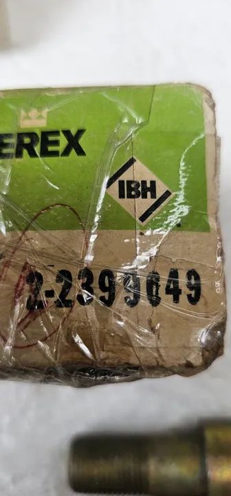 Peças para trator e equipamentos Terex - 2-2399049 - Foto 4