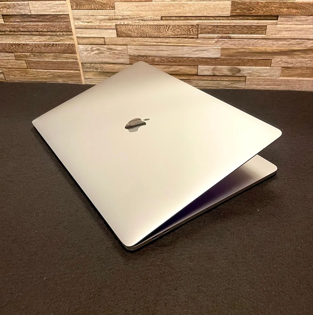 Macbook pro 2019, 15.6 pol,i9,1TB/32GB (Até 12x) - Notebooks