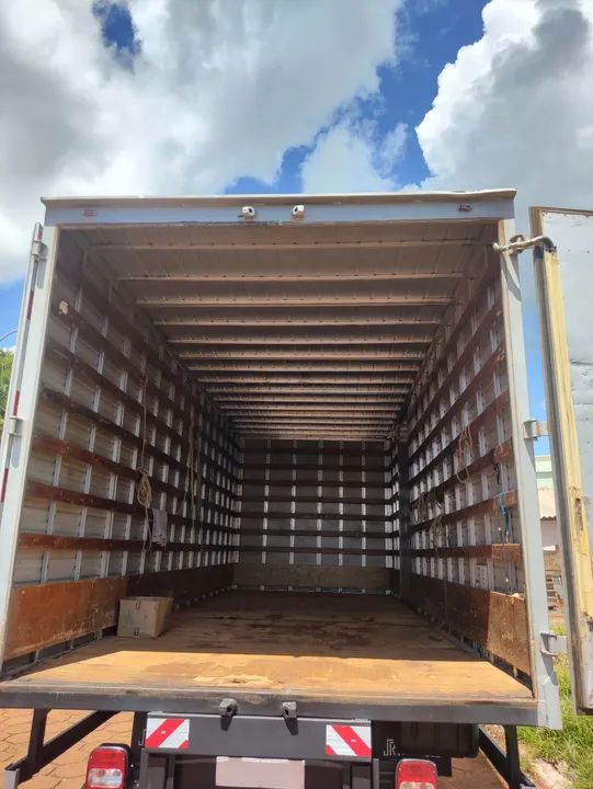 Caminhão VW 10.160 - Baú - Excelente Estado - Foto 7