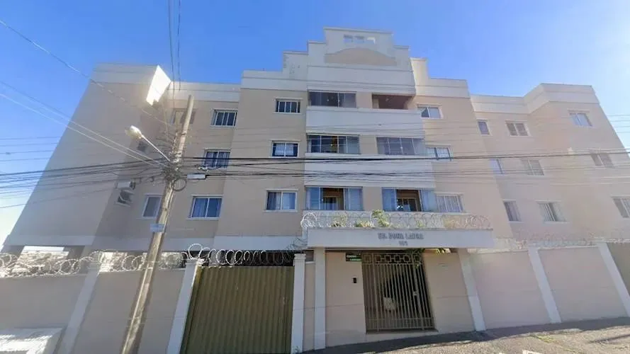 Apartamento no "Condomínio Edifício Dona Laura" - Jardim Carvalho - Ponta Grossa/PR