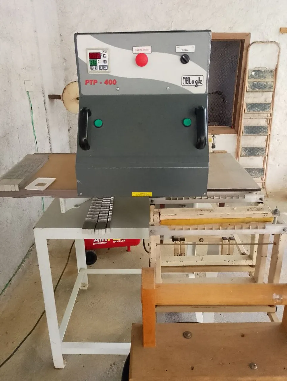 Máquina PTP-400