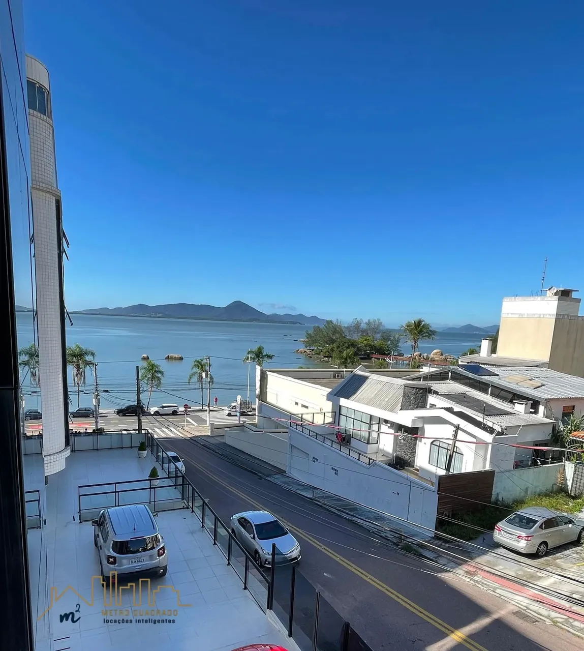 STUDIO COM VISTA MAR - Studio novo, mobiliado e moderno no Bairro Coqueiros, Florianópolis