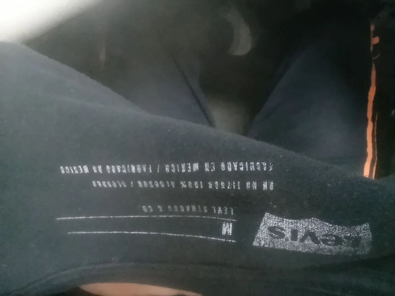 camiseta Levis M original 100% algodão macia usada mas em bom estado - Foto 2