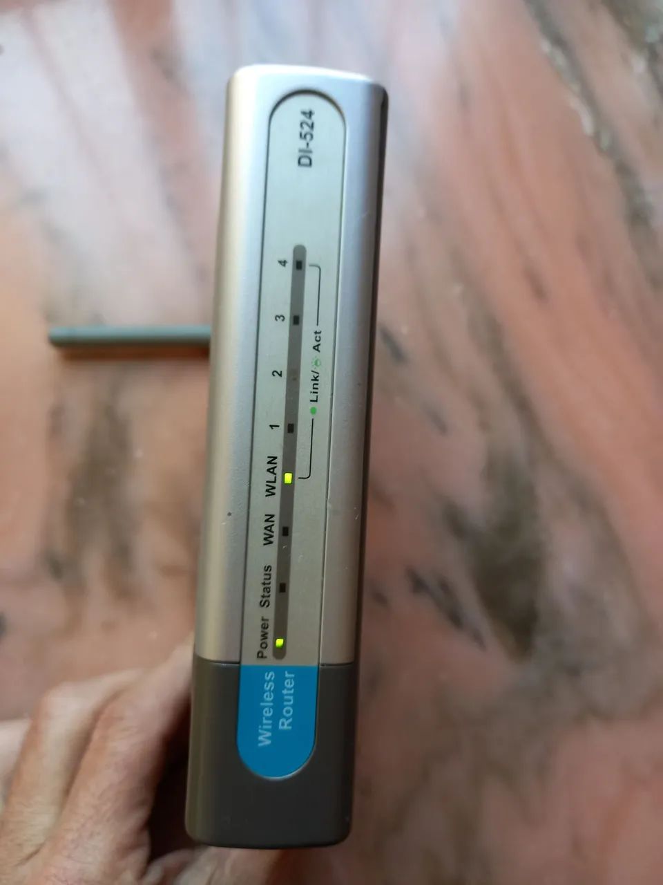 Roteador Wireless D-Link DI-524 - Foto 2