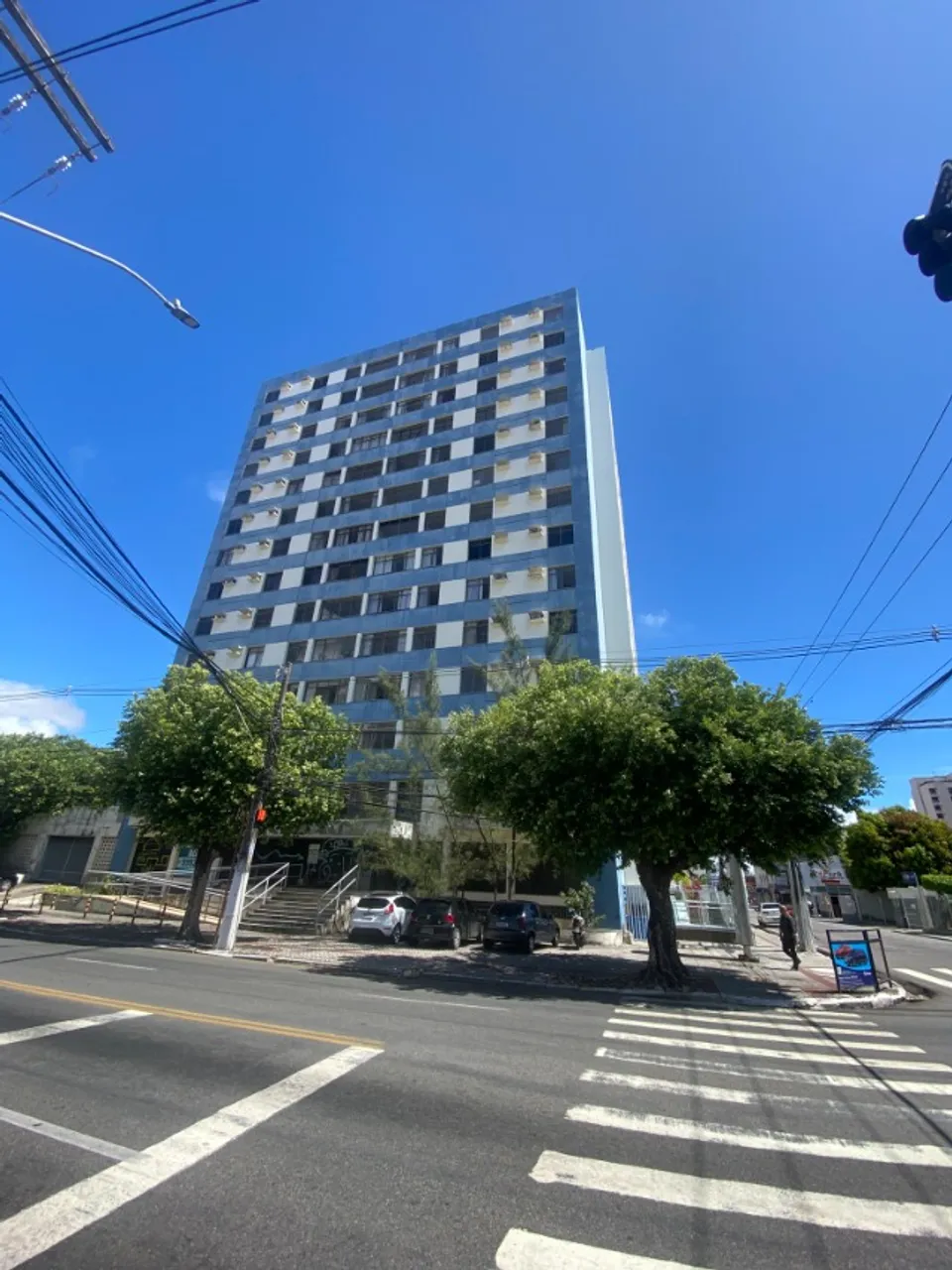 Apto Edf Silvio Cesar leite, mobiliado, ventilado, centro 3 quartos, aluguel