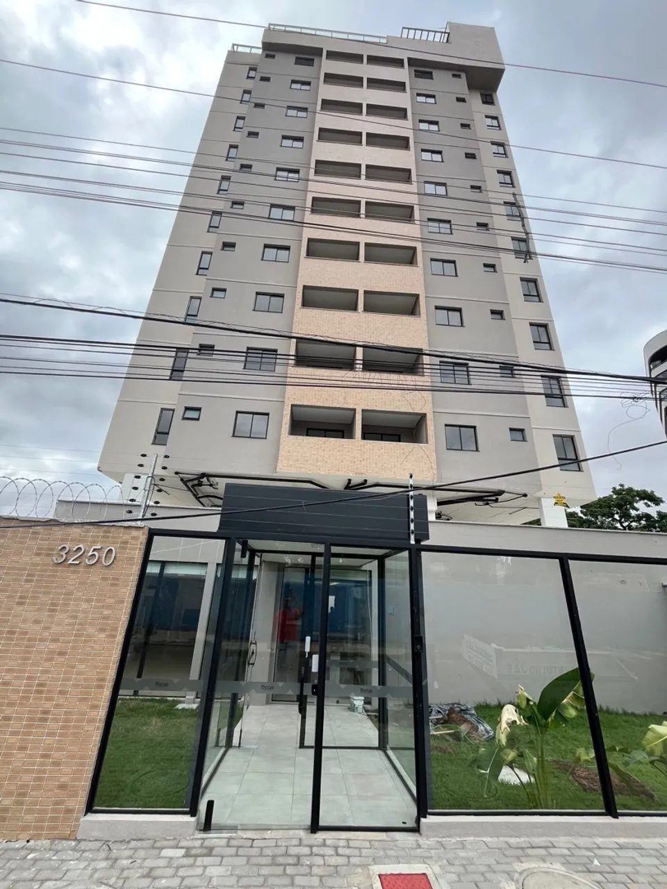 Aluga-se apartamento no Ilhotas Première