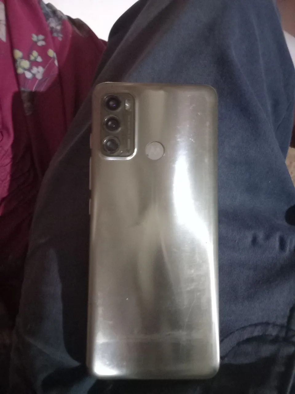 Moto g6o 300