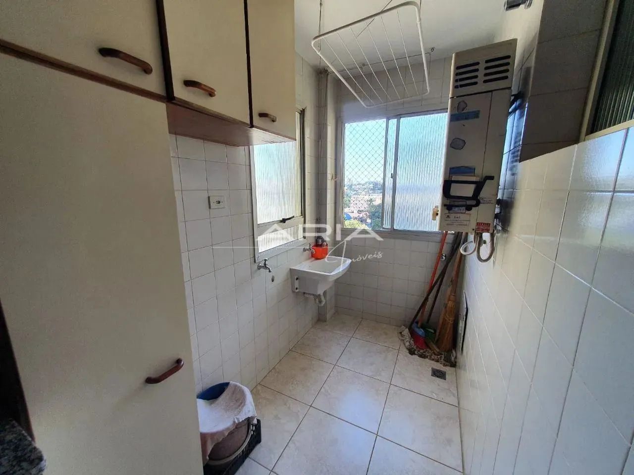 Ed. Amarilis - Centro, Londrina PR. Apartamento à venda com 3 dormitórios e suít - Foto 3