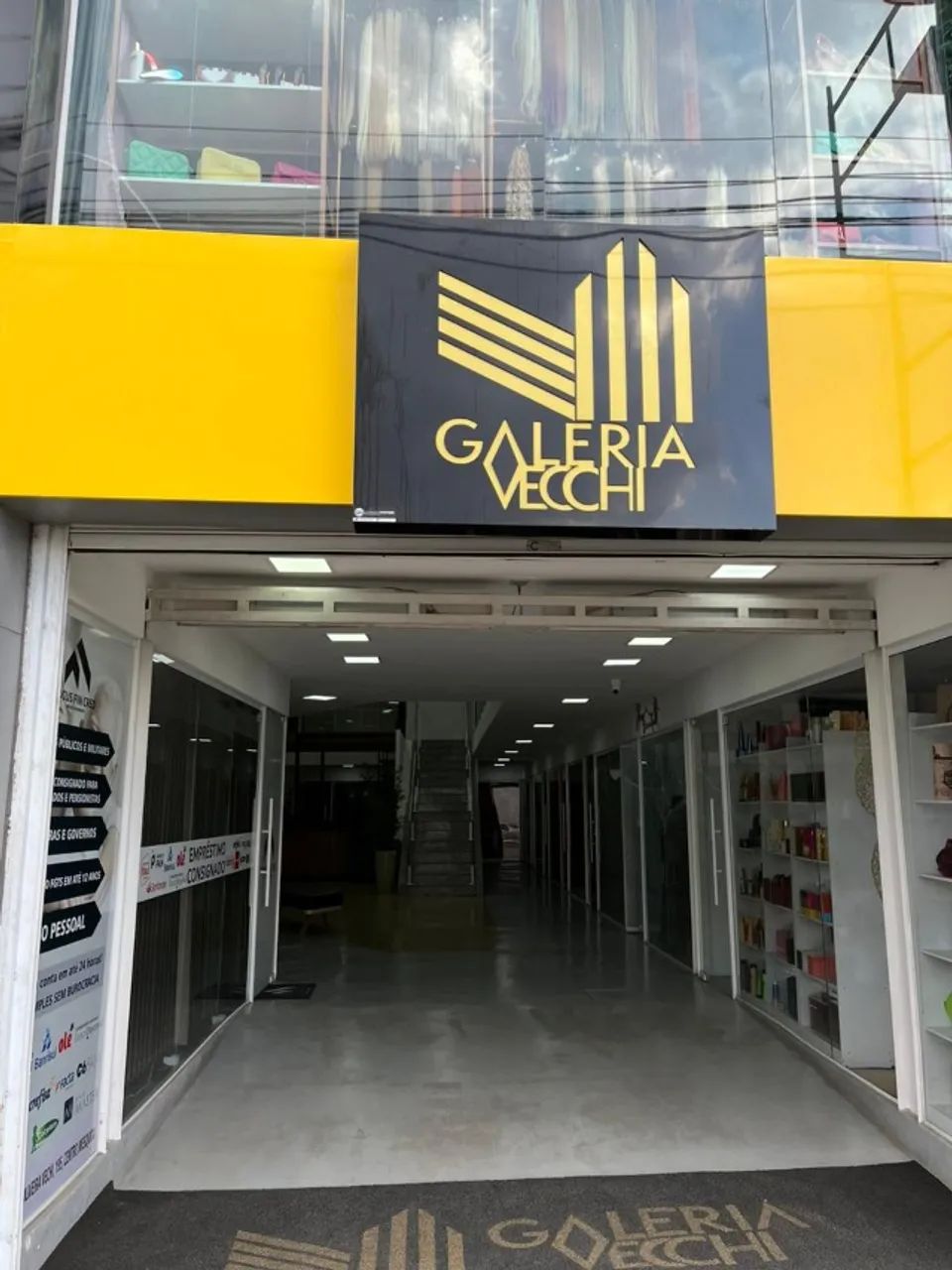 LOJAS E SALAS CENTRO DE MESQUITA GALERIA VECCHI - Foto 2