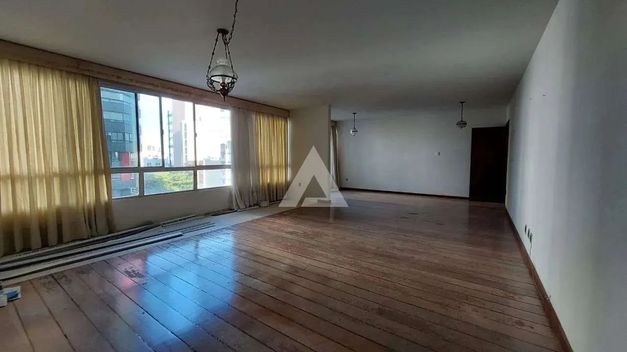 Apartamento na Barra com 3 quartos e 1 suíte, 155m² à venda por R$ 730.000,00 - Foto 2