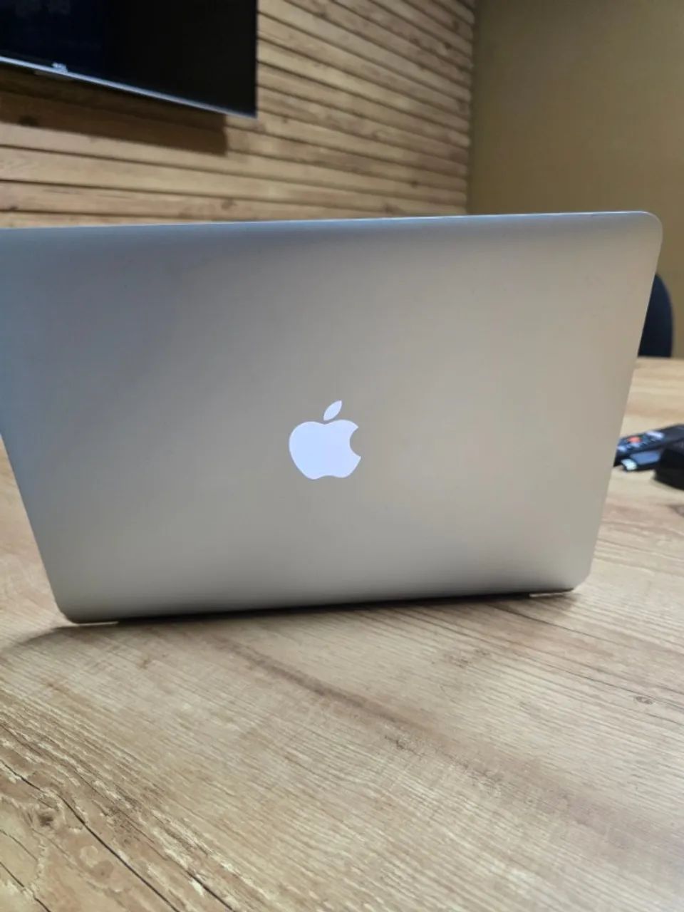 MACBOOK AIR 13" 2017 - 8GB RAM SSD 130GB, bateria: 252 ciclos. - Foto 3