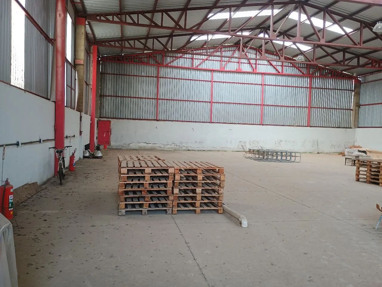 Três Rios - Galpão com 900m². Oportunidade! - Foto 5
