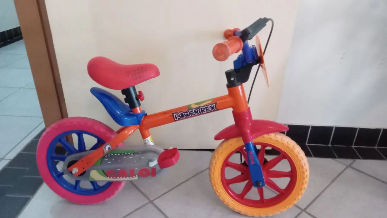 Bicicleta infantil Caloi Power rex aro 12