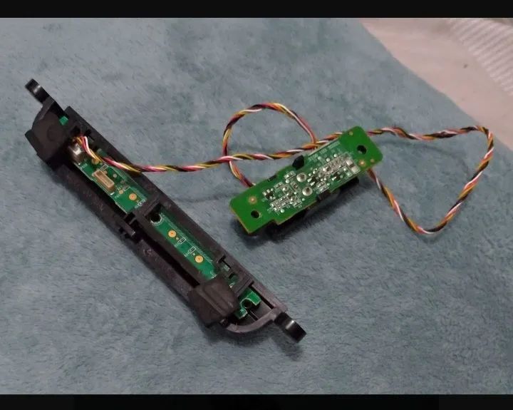 Placa Botões E Sensor Tv Philips 42pfl3604 78 (Usado)<br> - Foto 3