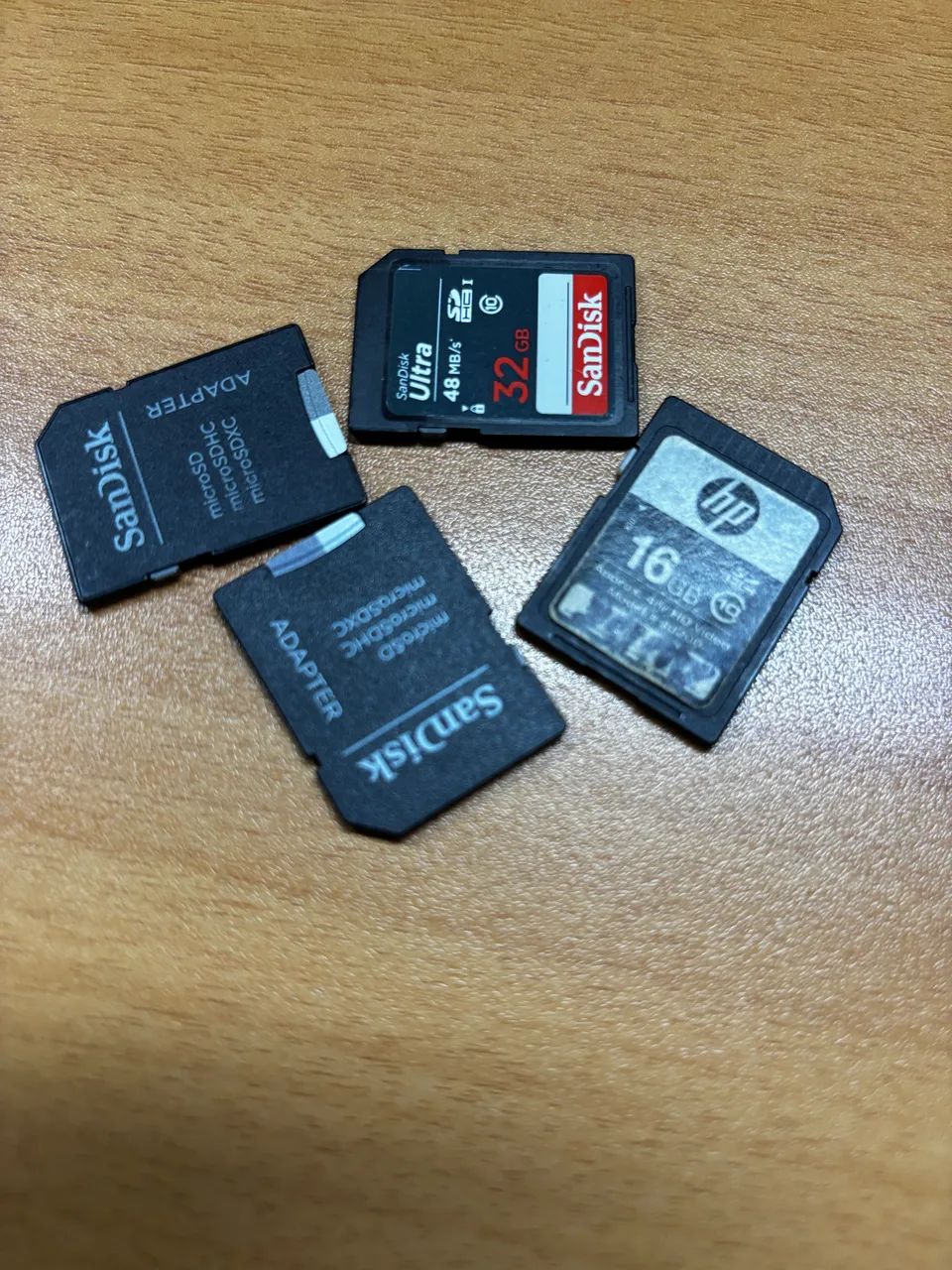 4 Units of Memory Cards64960489575937123