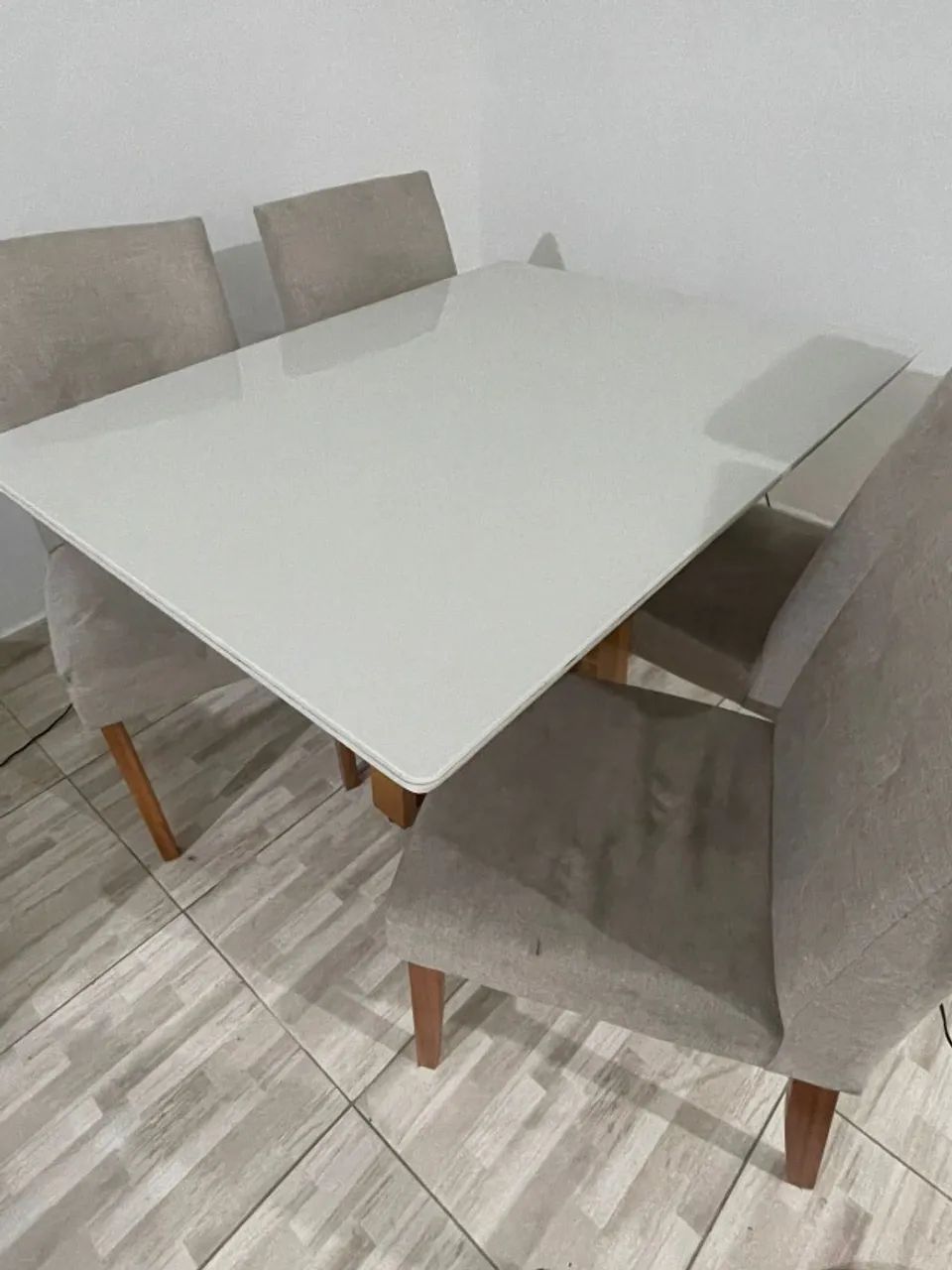 Mesa de jantar, 4 cadeiras64573992154499122
