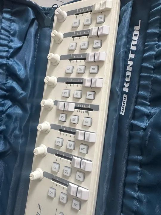 Korg NanoKontrol 2 - Controlador MIDI - Foto 4
