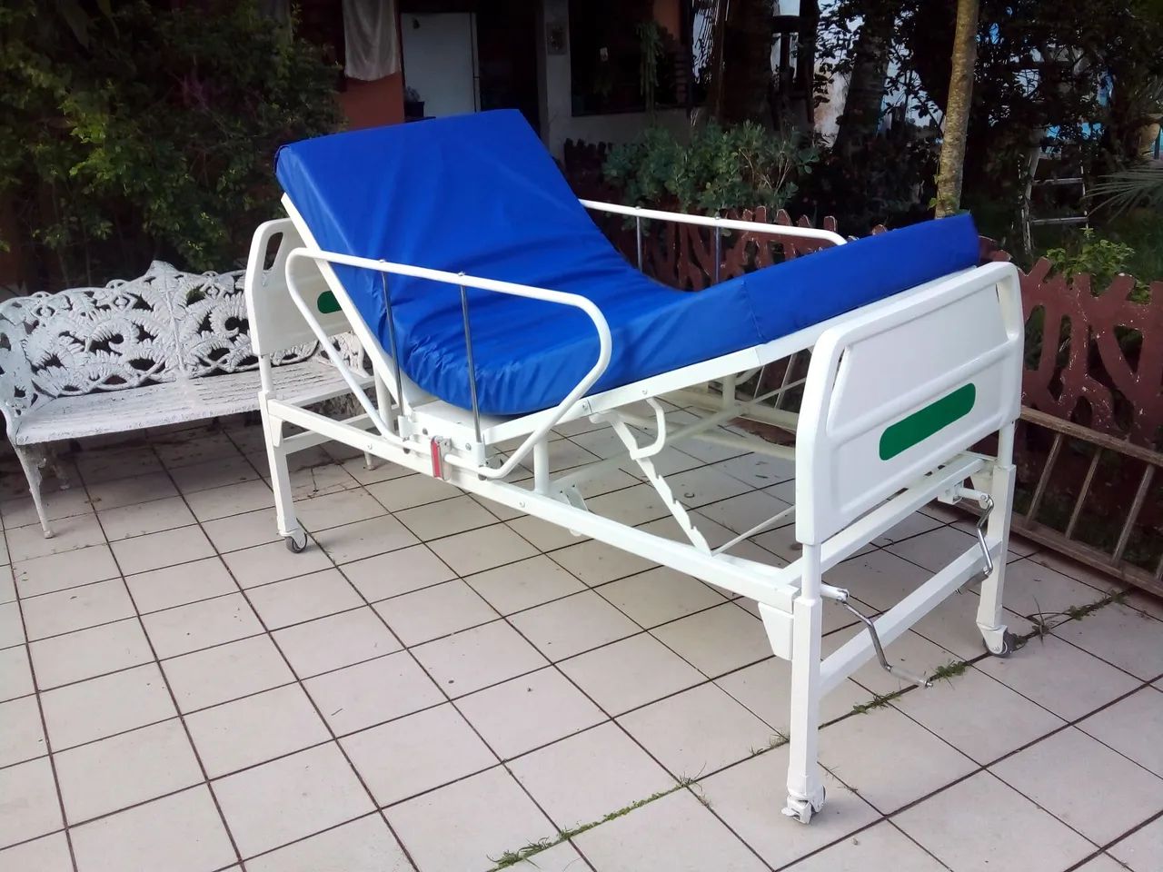 Cama Hospitalar Manual lindíssima.  - Foto 4