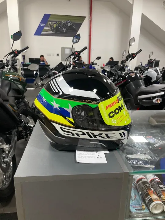 CAPACETE PEELS BRA