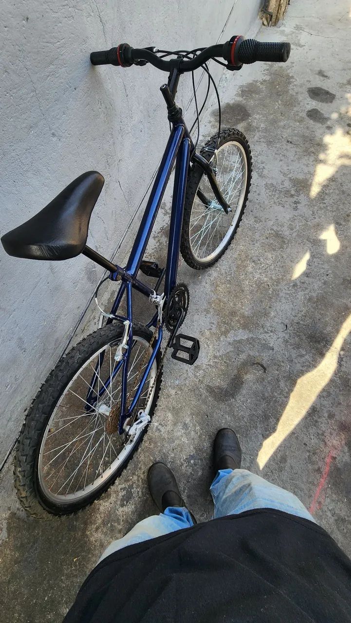 Bicicleta Aro 24 com Marchas - Foto 3