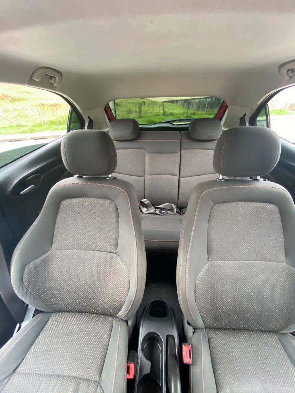 Ônix 2013 LT 1.0  baixo km  - Foto 5