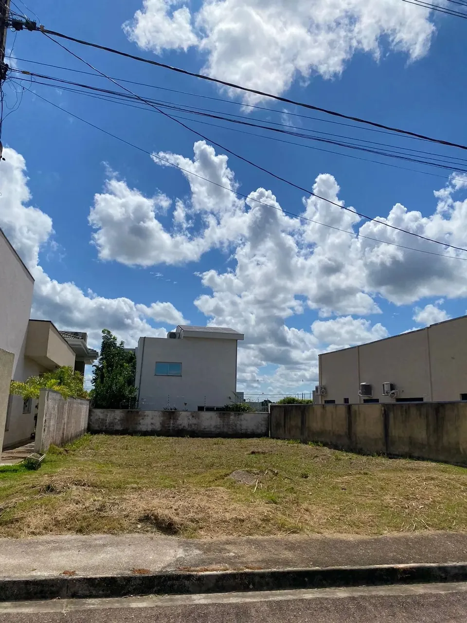 Lote no Condomínio Verana