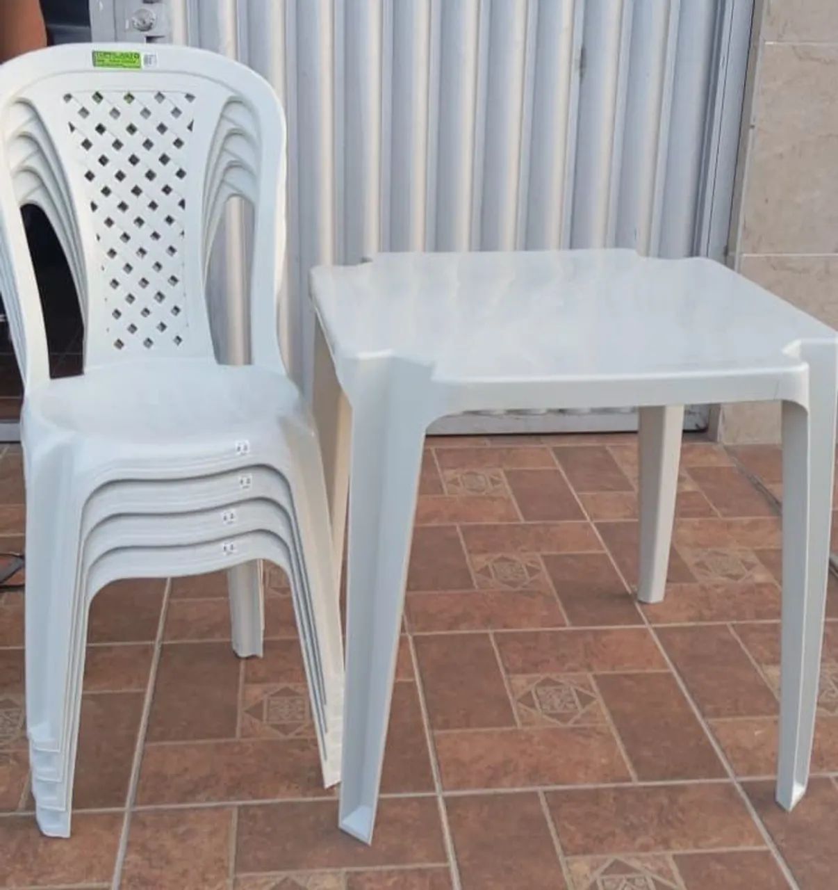 Conjunto de mesa e cadeiras de plástico topplast  - Foto 3