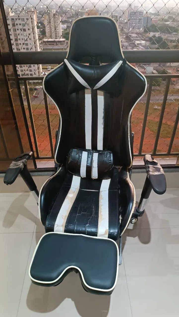 Cadeira Gamer Pelegrin Reclinável com Apoio de Pernas - Foto 4