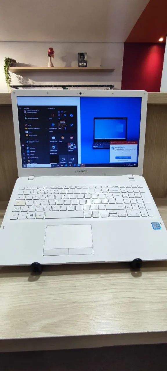 Notebook Samsung branco 17 polegadas