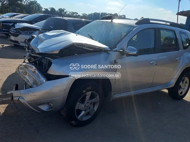 Sucata Duster 2.0 Retirada de peças  - Foto 2