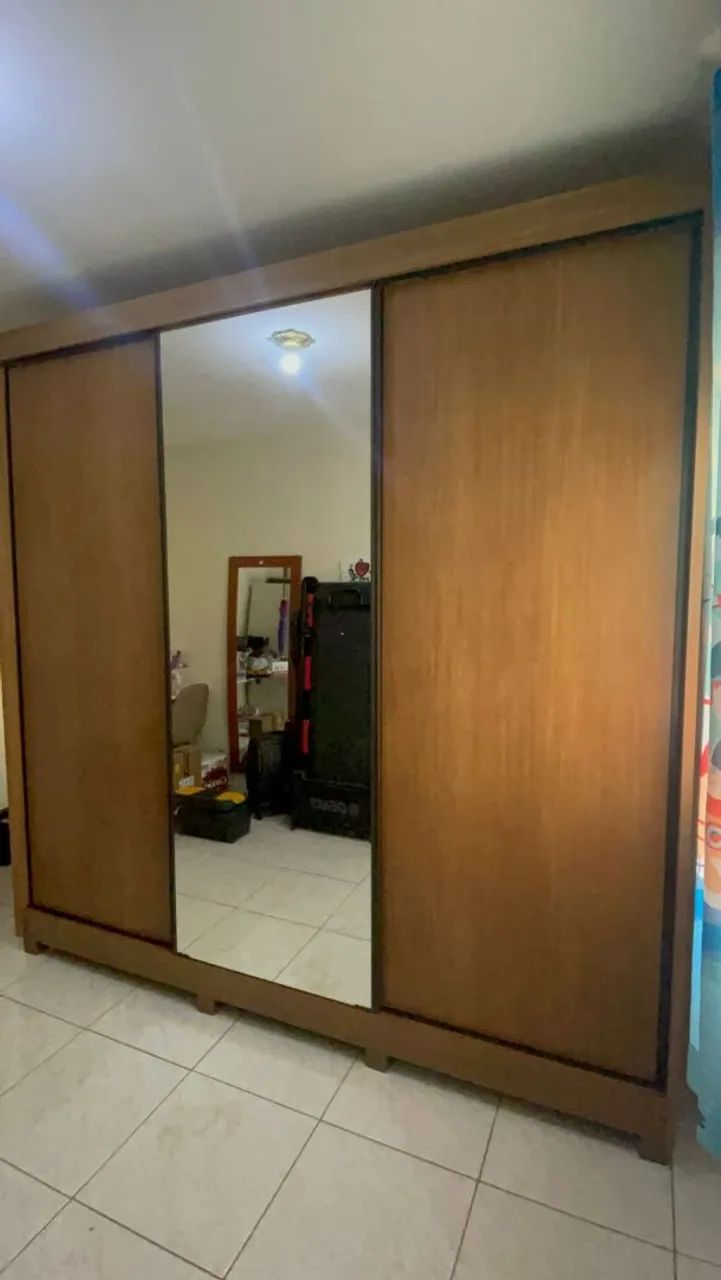 Guarda-roupa de casal 100% MDF 