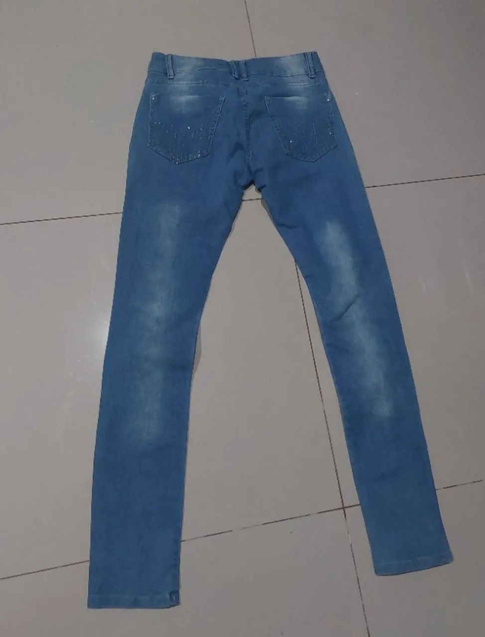 calça jeans feminina seminova - Foto 2