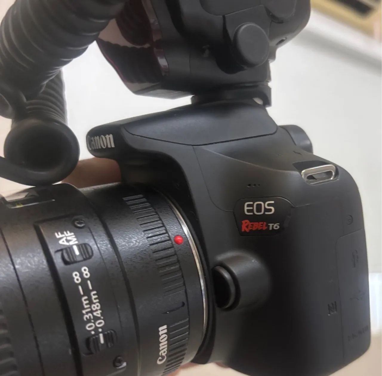 Câmera Canon EOS Rebel T6