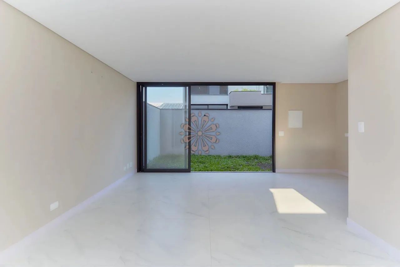 Sobrados Triplex com 03 quartos em Santa Felicidade - Foto 4