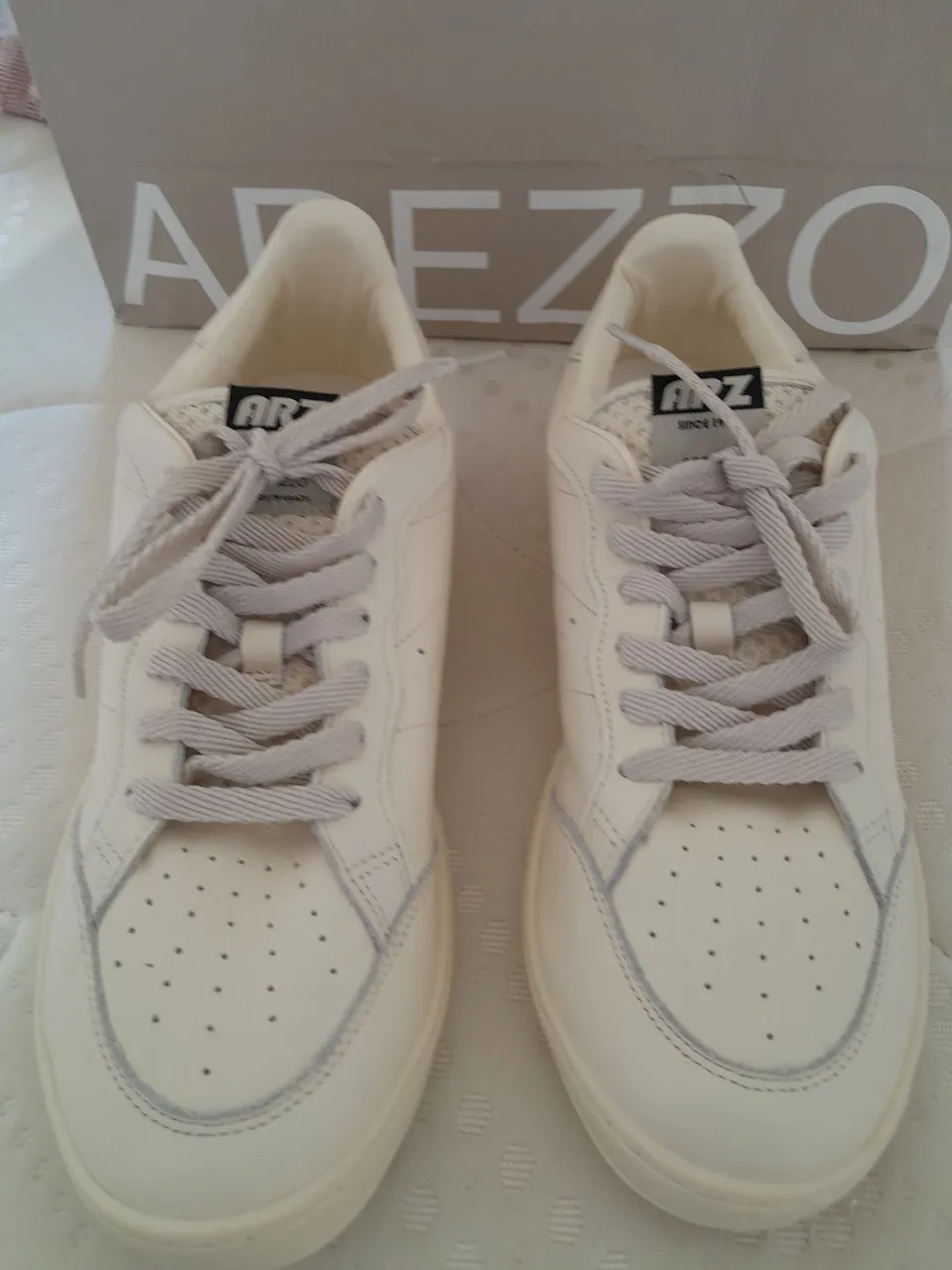 Tênis Arezzo Branco