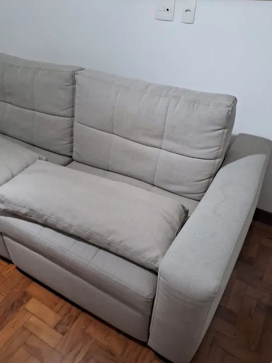 Sofá extensível e reclinável com assentos retráteis e almofadas soltas - Foto 3