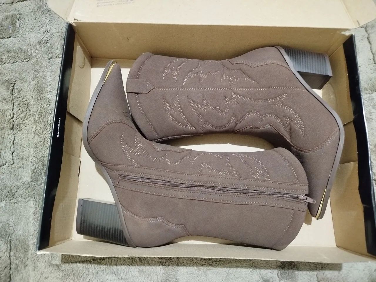 Bota Vizzano número 37 