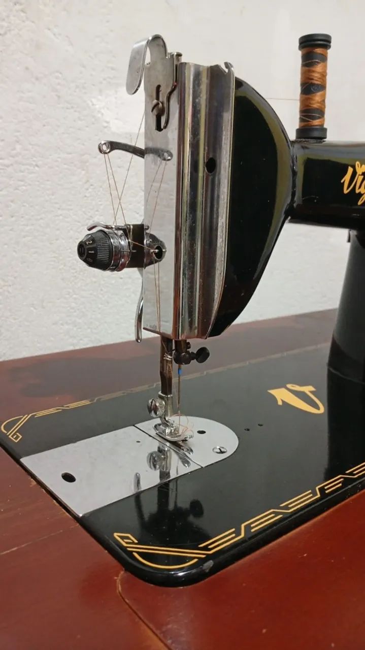 Máquina de costura  - Foto 3
