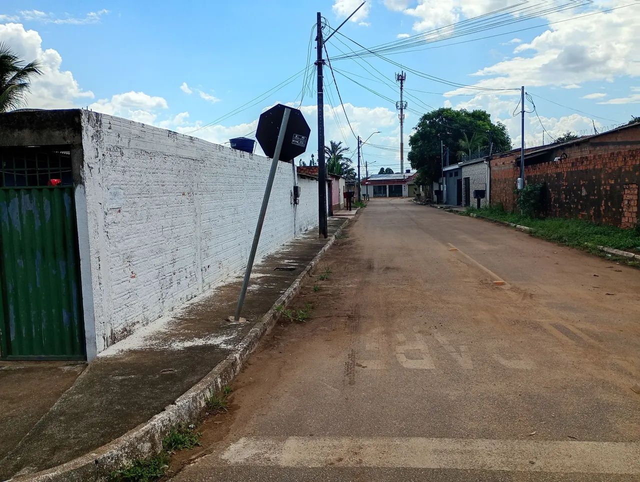 Casa de Esquina ( no asfalto) - Foto 2