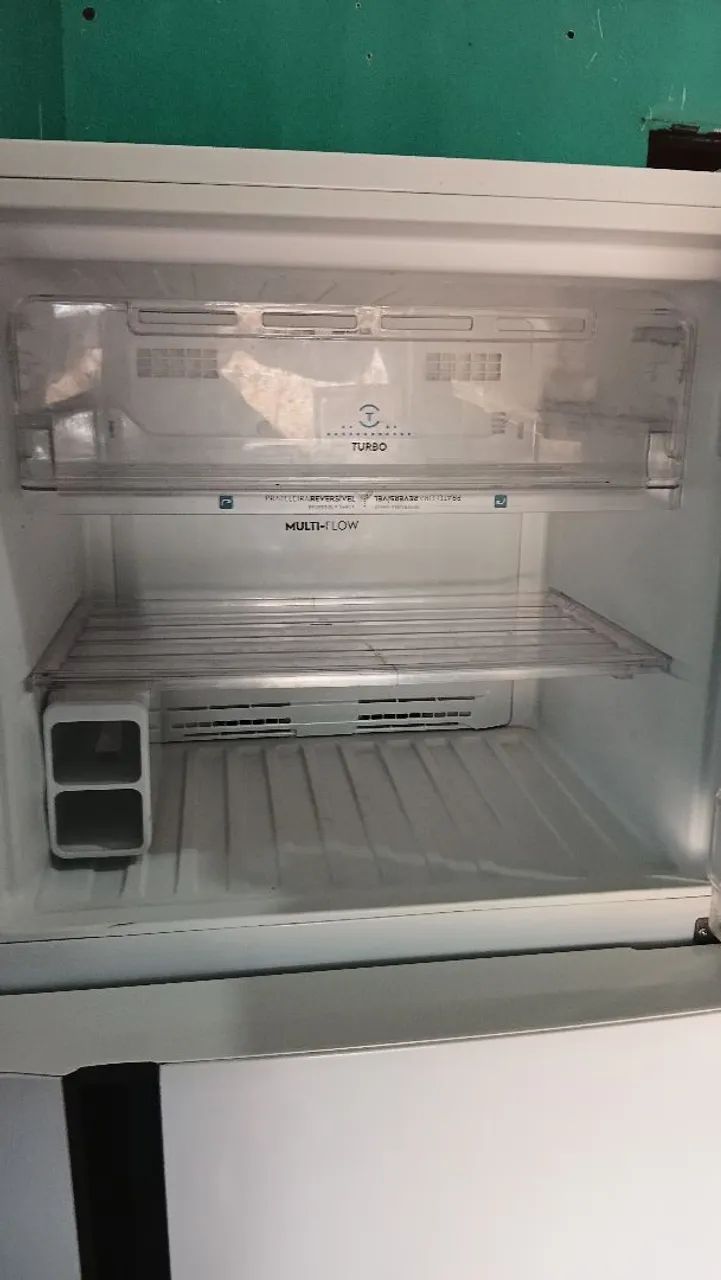 Vendo geladeira funcionando perfeitamente  - Foto 5