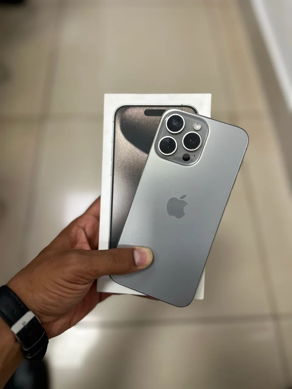 15 pro max  - Foto 2