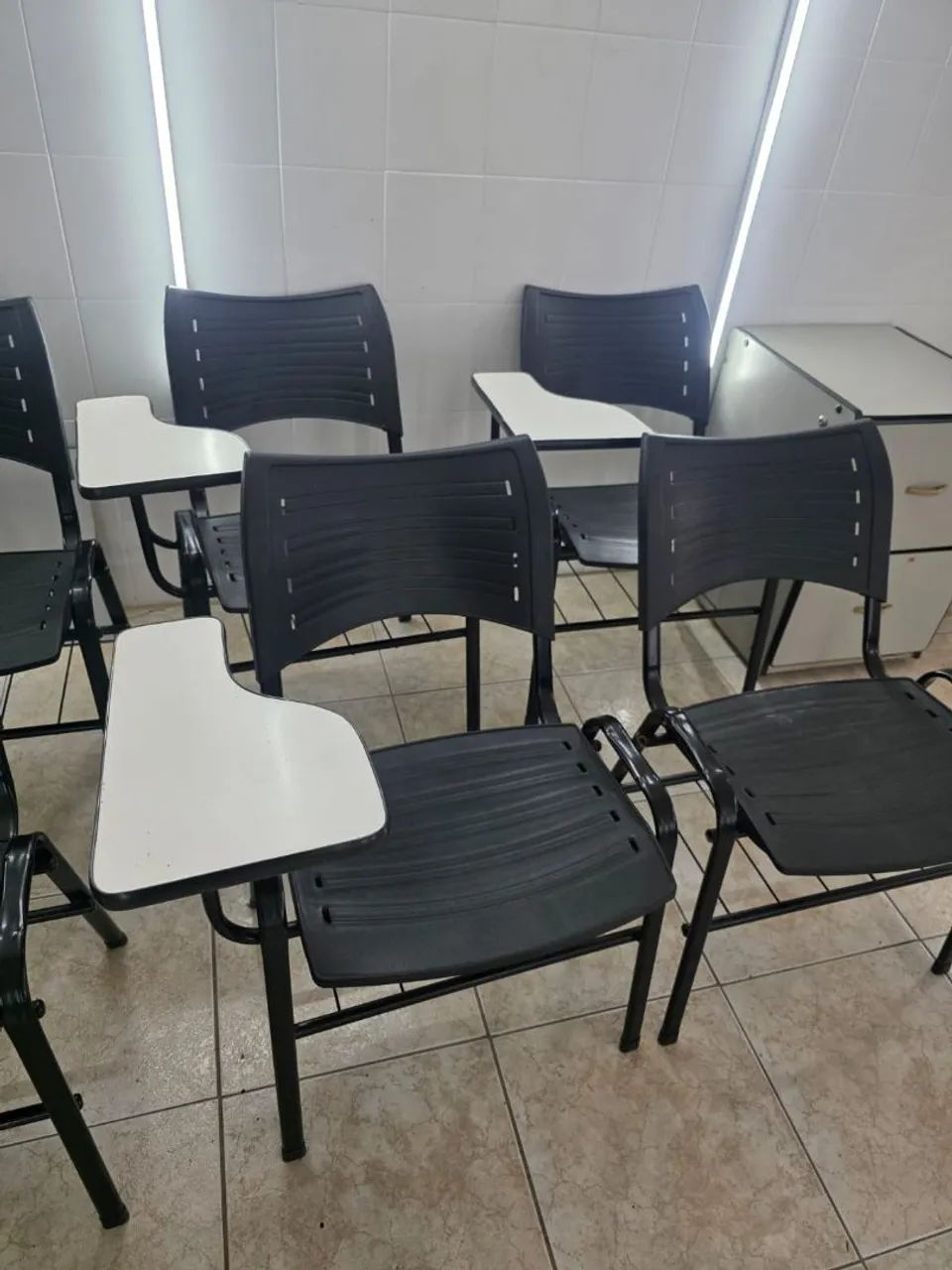 Cadeiras escolares - Foto 4