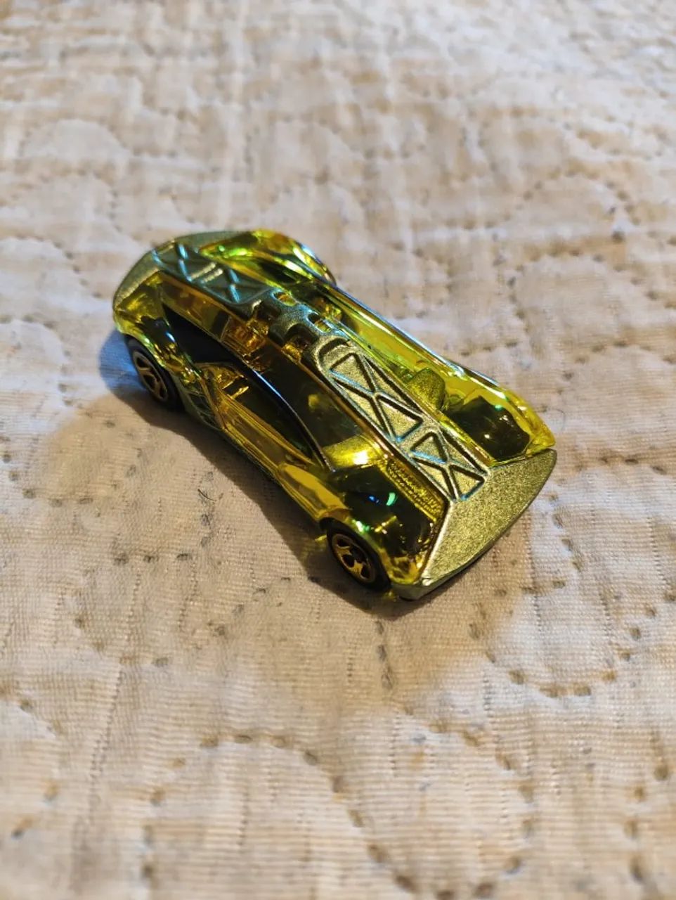 HOTWHEELS - SPLIT DECISION REALISTIX 2005